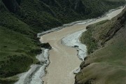 葭州香炉寺观黄河