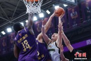 CBA常规赛：北控队主场4分险胜辽宁队止连败